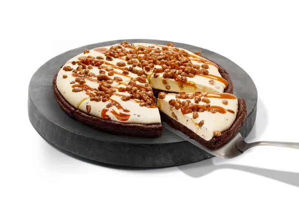 Ice Cream Pizza - Pralines N Cream - Full Pizza