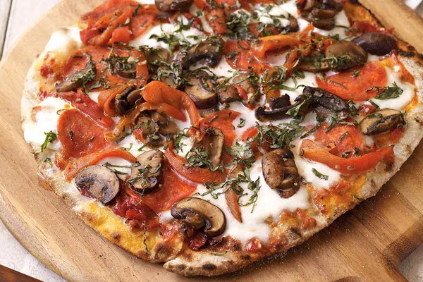  Pepperoni W Mashroom