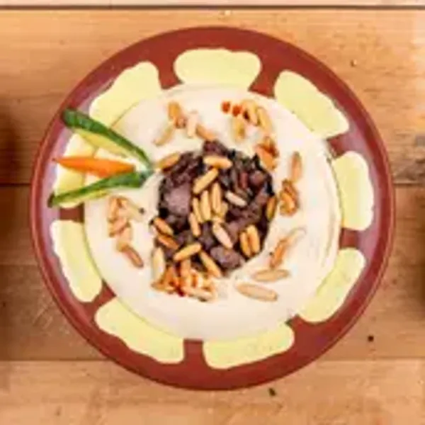Hummos With Meat