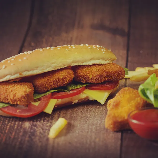 Nuggets Sandwich Combo