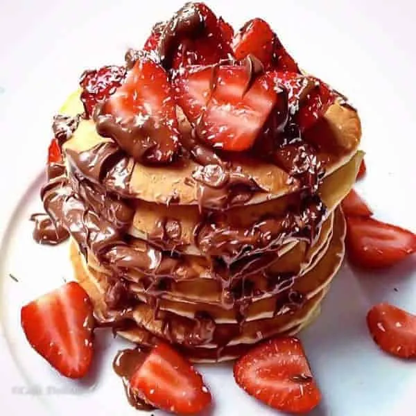 Strawberryy Nutella Pancake